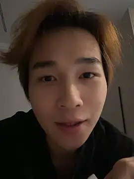 Snapshot of KunKunJuice chatting on 07-12-26, 03:46 KunKunJuice online show from 07-12-26, 03:46