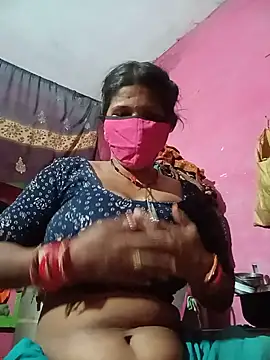 Snapshot of Sundarr_kanyaa chatting on 07-17-26, 04:04 Sundarr kanyaa online show from 07-17-26, 04:04