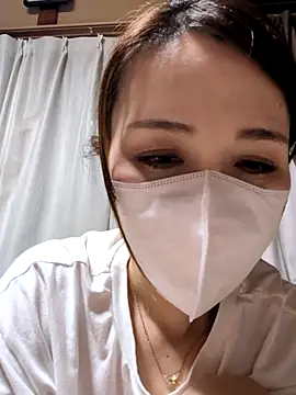 Snapshot of hiiroo0506 chatting on 07-12-26, 04:08 hiiroo0506 online show from 07-12-26, 04:08