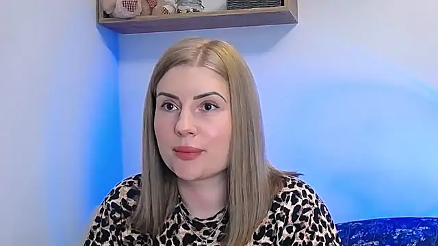 alisenties online show from 03-22-26, 04:08