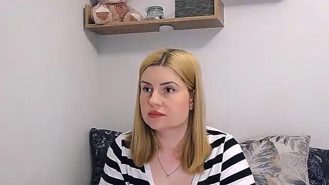alisenties online show from 05-14-26, 02:25