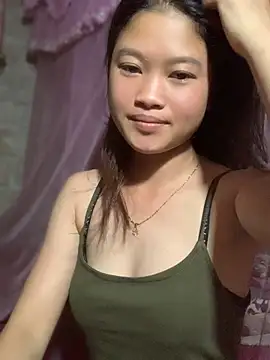 LilyLily68 online show from 08-05-26, 05:12