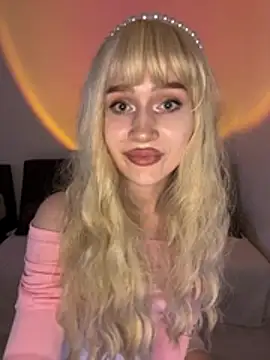 Charlotte Pretty online show from 07-13-26, 03:22