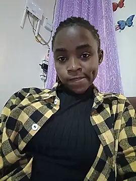 Snapshot of kemmy_sweet chatting on 07-17-26, 12:57 kemmy sweet online show from 07-17-26, 12:57