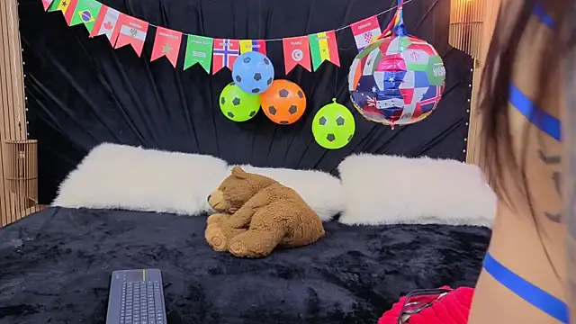Megan Burning- online show from 07-15-26, 02:02