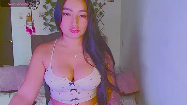 Allisson  22 online show from 07-14-26, 10:16
