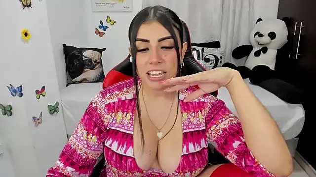 lucy007  online show from 04-01-26, 12:46