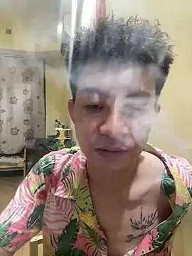 Snapshot of liqi_520 chatting on 07-17-26, 03:31 liqi 520 online show from 07-17-26, 03:31