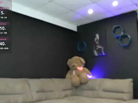 AstridJade online show from 07-16-26, 06:54