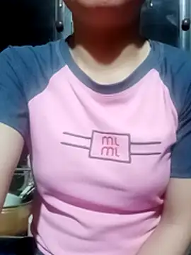 Snapshot of Miu_baby09 chatting on 07-15-26, 03:08 Miu baby09 online show from 07-15-26, 03:08