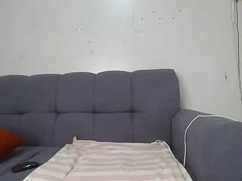 Snapshot of Blush_bunny chatting on 07-16-26, 05:37 Blush bunny online show from 07-16-26, 05:37