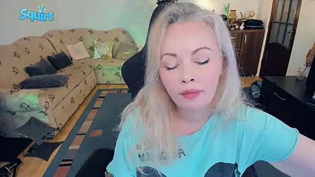 WhitneyLynn online show from 03-14-25, 11:22