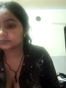 Curvy Bhabhi  online show from 07-14-26, 09:21
