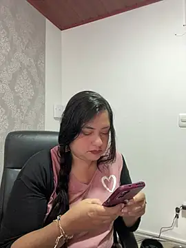 Antonella Bernal online show from 07-15-26, 02:13