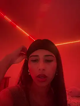 NextDoorMolly online show from 07-15-26, 07:43