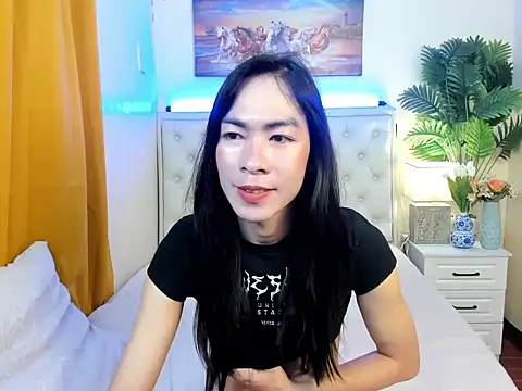 YourTSLovely online show from 08-05-26, 09:42