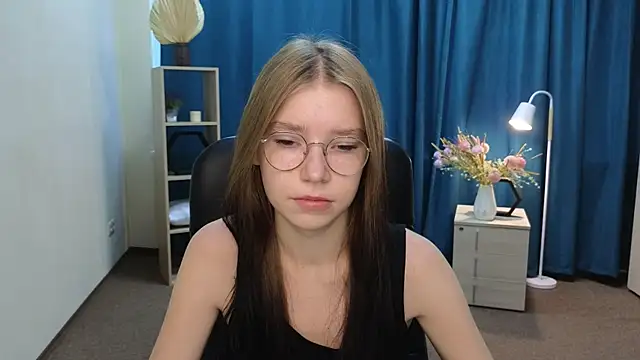 NevadaGalizia online show from 07-16-26, 04:42