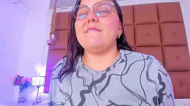 AmberrRossee online show from 07-21-26, 04:08