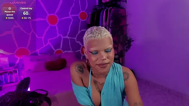 lisa silverstar online show from 07-28-26, 08:52