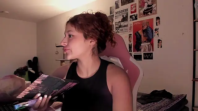 IamNikki online show from 07-28-26, 06:54