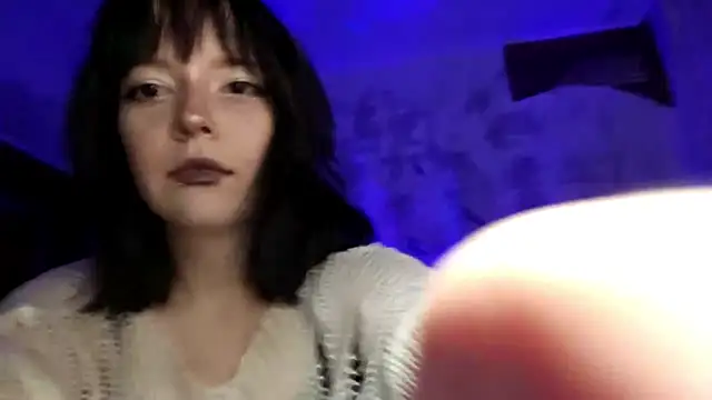YunLettinga online show from 08-05-26, 06:13