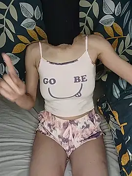 Mariiaa1 online show from 07-17-26, 09:23