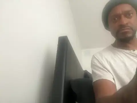 A1KinG415 online show from 07-16-26, 10:51