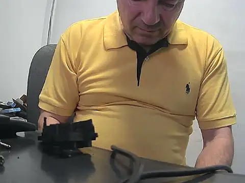 gabriel9  online show from 05-15-26, 11:19