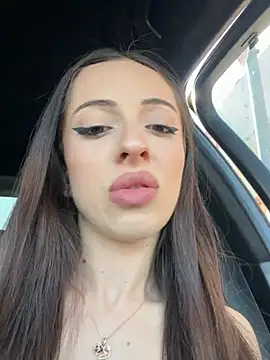 Snapshot of MoonLinaa chatting on 07-19-26, 02:03 MoonLinaa online show from 07-19-26, 02:03