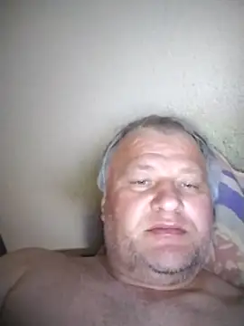Snapshot of grasu78 chatting on 07-18-26, 03:20 grasu78 online show from 07-18-26, 03:20