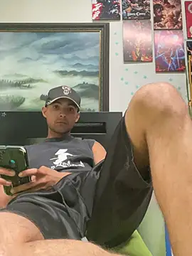 Snapshot of mayck2- chatting on 07-18-26, 08:28 mayck2- online show from 07-18-26, 08:28