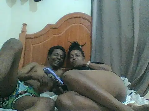 Snapshot of KinkyHotLovers chatting on 07-18-26, 08:28 KinkyHotLovers online show from 07-18-26, 08:28