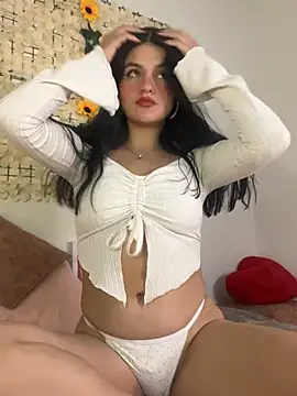 Snapshot of Lorenaa2 chatting on 07-21-26, 05:58 Lorenaa2 online show from 07-21-26, 05:58