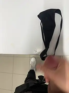 swissboy22 online show from 03-28-26, 12:00