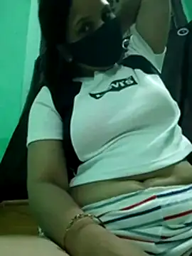 Snapshot of Tanishka67 chatting on 07-20-26, 03:25 Tanishka67 online show from 07-20-26, 03:25