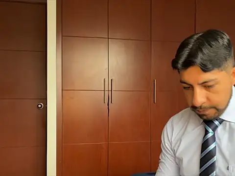 Snapshot of Dante427xxx chatting on 07-24-26, 02:46 Dante427xxx online show from 07-24-26, 02:46