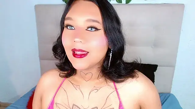 Snapshot of SalomeMiranda chatting on 07-22-26, 02:46 SalomeMiranda online show from 07-22-26, 02:46