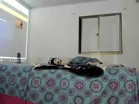 Snapshot of sofidesire19 chatting on 07-22-26, 01:07 sofidesire19 online show from 07-22-26, 01:07