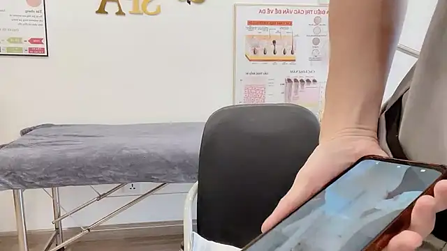 Katy Bae online show from 11-10-25, 05:23