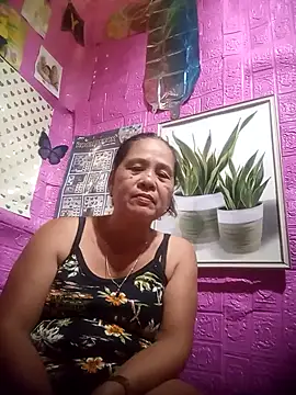 Snapshot of che_merly20 chatting on 07-30-26, 04:44 che merly20 online show from 07-30-26, 04:44