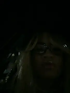 riri brunnete online show from 05-20-26, 04:31