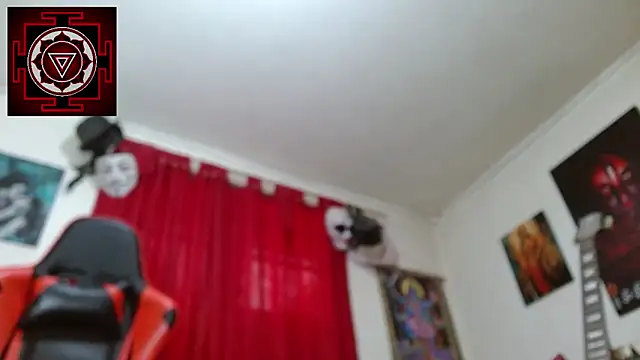 Amanda Valeska online show from 04-05-26, 05:08