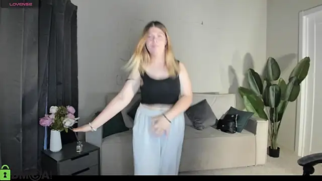 Stefania-sweet online show from 07-24-26, 06:31