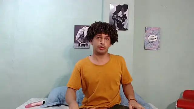 Snapshot of Starlin_Kane chatting on 07-23-26, 07:32 Starlin Kane online show from 07-23-26, 07:32