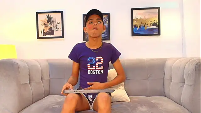 LOVELY LEGANDS online show from 07-23-26, 01:30