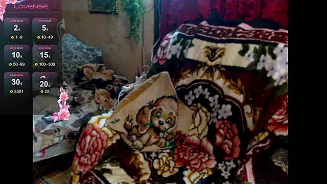 Snapshot of FlirtatiousMegan chatting on 03-01-25, 09:37 FlirtatiousMegan online show from 03-01-25, 09:37