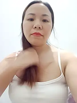 Snapshot of Xia-feng chatting on 07-25-26, 02:56 Xia-feng online show from 07-25-26, 02:56