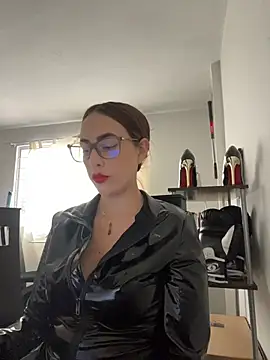 Snapshot of valery_mistress chatting on 07-23-26, 06:37 valery mistress online show from 07-23-26, 06:37