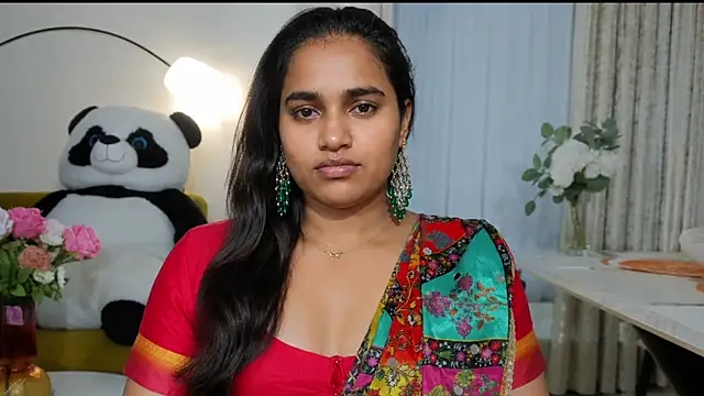 Snapshot of Shabana_Akhtar chatting on 07-23-26, 08:27 Shabana Akhtar online show from 07-23-26, 08:27
