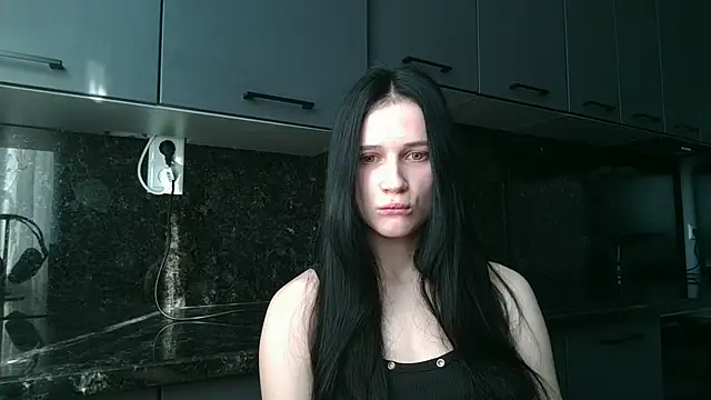 Juicy-Elis online show from 08-01-26, 06:00